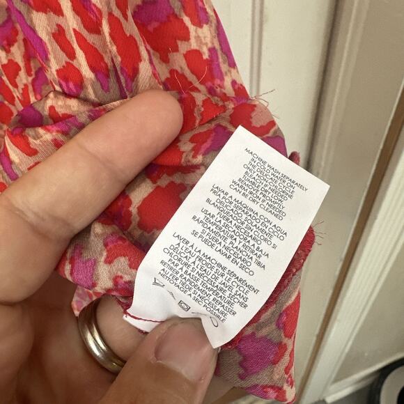 CAbi Heartbreaker Top #3270 Large Red Blushing Blouse Button - Picture 6 of 7